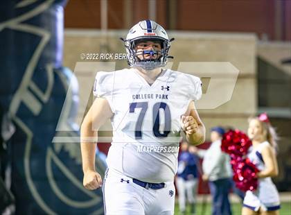 Thumbnail 1 in Oak Ridge vs College Park photogallery.
