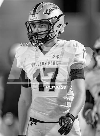 Thumbnail 3 in Oak Ridge vs College Park photogallery.