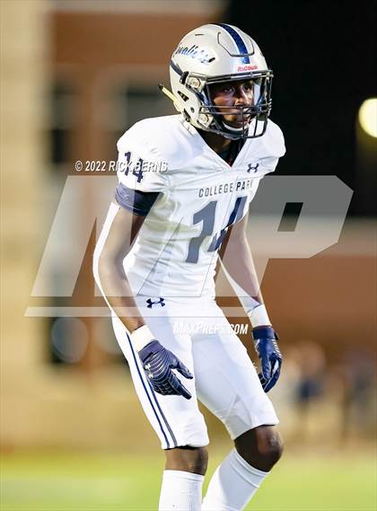 Thumbnail 1 in Oak Ridge vs College Park photogallery.