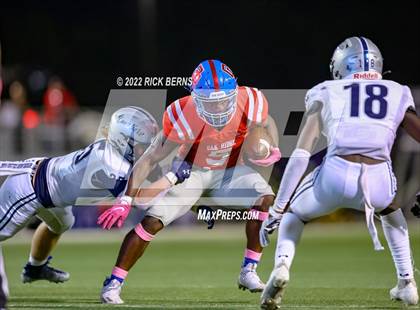 Thumbnail 2 in Oak Ridge vs College Park photogallery.