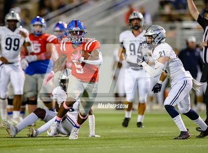 Thumbnail 1 in Oak Ridge vs College Park photogallery.