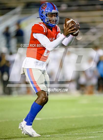 Thumbnail 1 in Oak Ridge vs College Park photogallery.