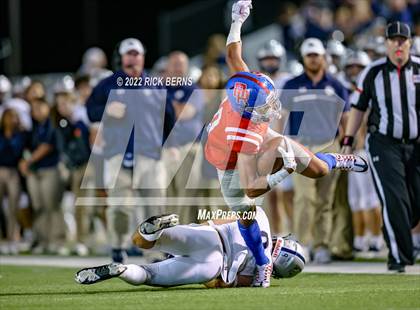 Thumbnail 3 in Oak Ridge vs College Park photogallery.