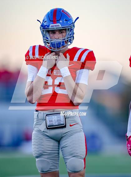Thumbnail 3 in Oak Ridge vs College Park photogallery.