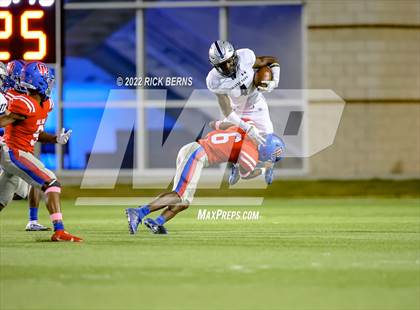 Thumbnail 1 in Oak Ridge vs College Park photogallery.