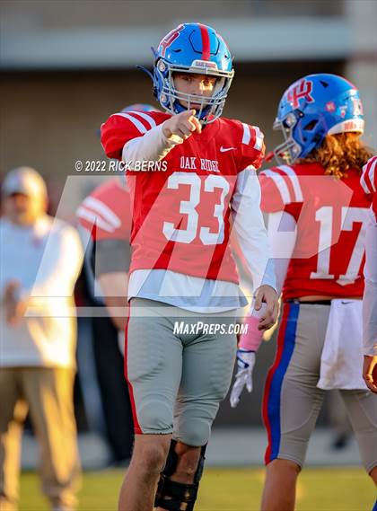 Thumbnail 1 in Oak Ridge vs College Park photogallery.