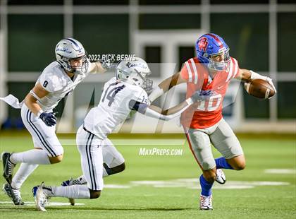 Thumbnail 2 in Oak Ridge vs College Park photogallery.