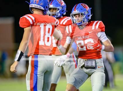 Thumbnail 2 in Oak Ridge vs College Park photogallery.