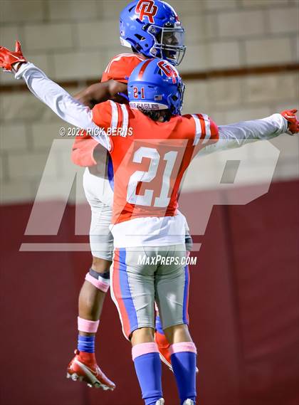 Thumbnail 2 in Oak Ridge vs College Park photogallery.