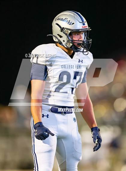 Thumbnail 3 in Oak Ridge vs College Park photogallery.