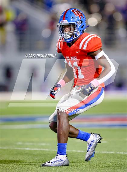 Thumbnail 1 in Oak Ridge vs College Park photogallery.