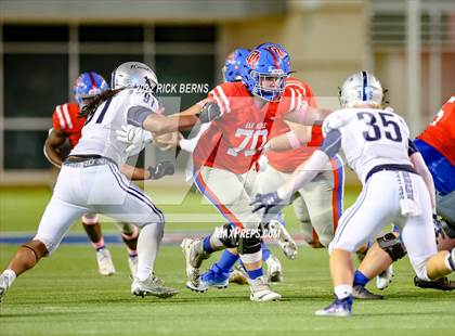 Thumbnail 3 in Oak Ridge vs College Park photogallery.