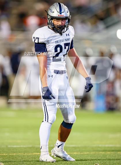 Thumbnail 1 in Oak Ridge vs College Park photogallery.