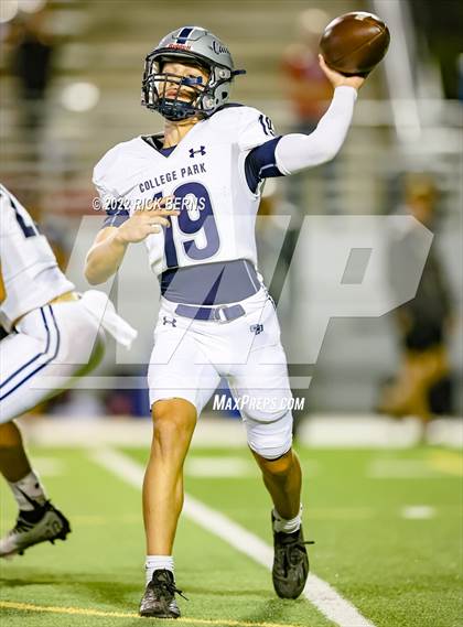 Thumbnail 2 in Oak Ridge vs College Park photogallery.