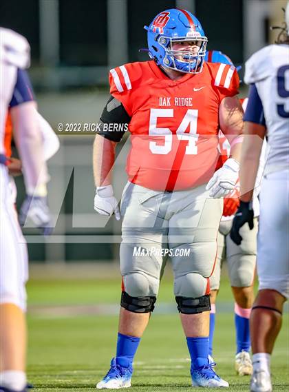 Thumbnail 1 in Oak Ridge vs College Park photogallery.