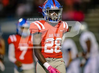 Thumbnail 3 in Oak Ridge vs College Park photogallery.