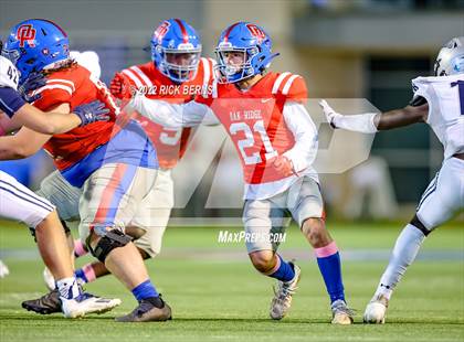 Thumbnail 3 in Oak Ridge vs College Park photogallery.