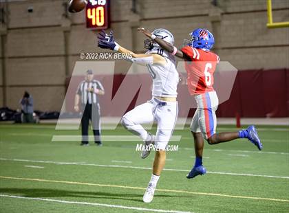 Thumbnail 3 in Oak Ridge vs College Park photogallery.