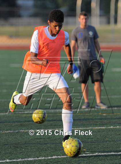 Thumbnail 2 in Fordson @ Farmington photogallery.
