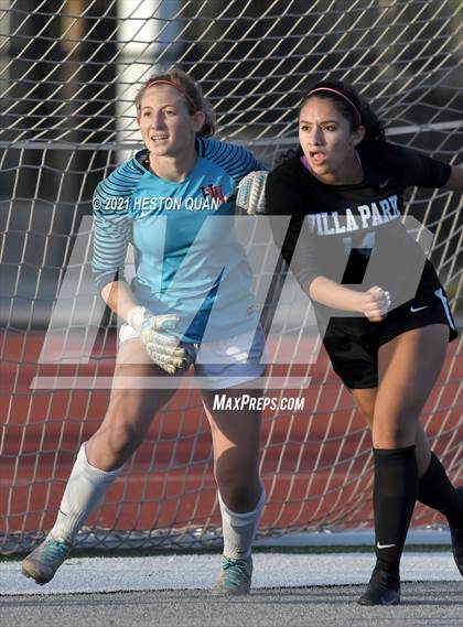 Thumbnail 2 in Harvard-Westlake @ Villa Park (CIF-SS D1 Final) photogallery.