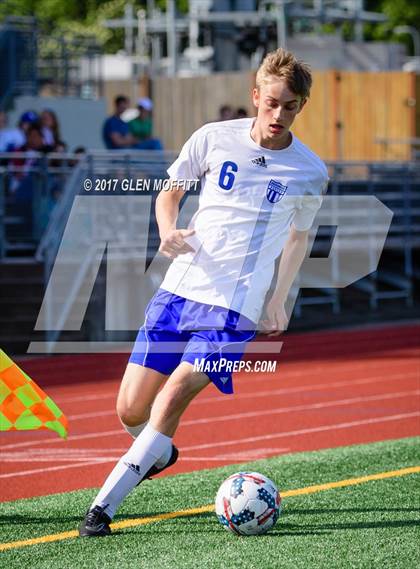 Thumbnail 3 in Arlington vs Shorewood photogallery.