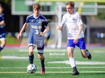 Thumbnail 3 in Arlington vs Shorewood photogallery.