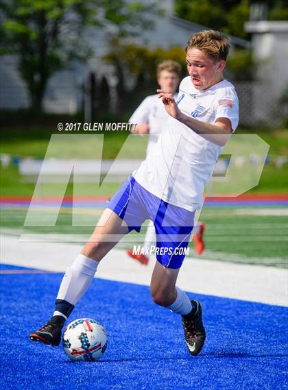 Thumbnail 1 in Arlington vs Shorewood photogallery.
