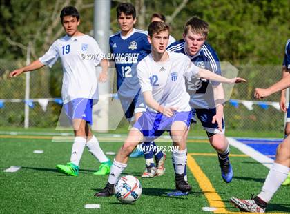 Thumbnail 3 in Arlington vs Shorewood photogallery.