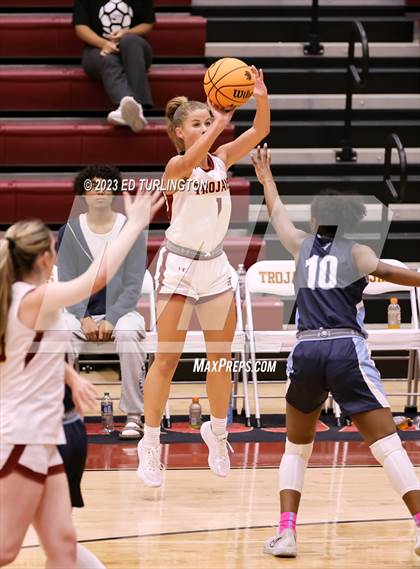 Thumbnail 3 in Pope @ Lassiter photogallery.