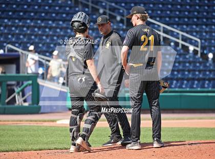 Thumbnail 3 in RHAM vs Hand (CIAC Class L semifinal) photogallery.