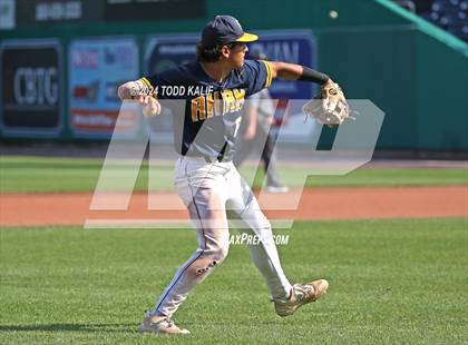Thumbnail 3 in RHAM vs Hand (CIAC Class L semifinal) photogallery.