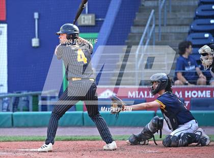 Thumbnail 1 in RHAM vs Hand (CIAC Class L semifinal) photogallery.