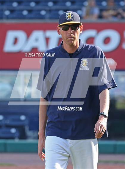 Thumbnail 1 in RHAM vs Hand (CIAC Class L semifinal) photogallery.