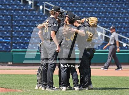 Thumbnail 1 in RHAM vs Hand (CIAC Class L semifinal) photogallery.