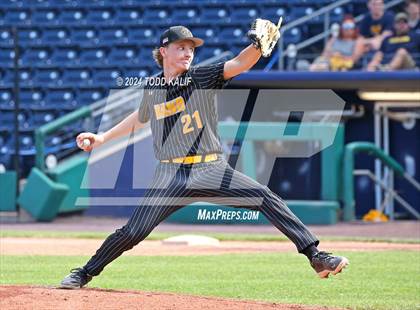 Thumbnail 2 in RHAM vs Hand (CIAC Class L semifinal) photogallery.