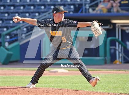 Thumbnail 1 in RHAM vs Hand (CIAC Class L semifinal) photogallery.