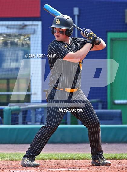 Thumbnail 1 in RHAM vs Hand (CIAC Class L semifinal) photogallery.
