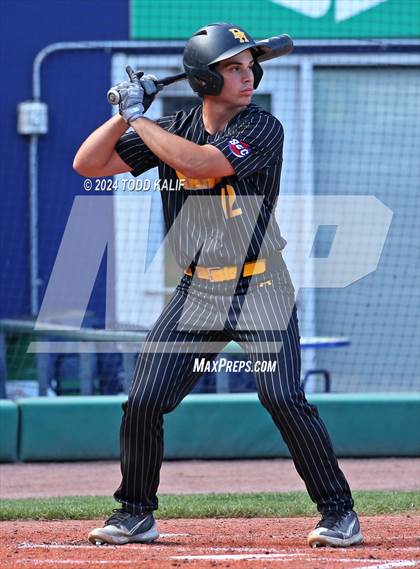 Thumbnail 1 in RHAM vs Hand (CIAC Class L semifinal) photogallery.