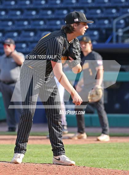 Thumbnail 2 in RHAM vs Hand (CIAC Class L semifinal) photogallery.