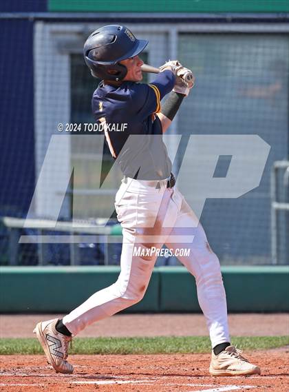 Thumbnail 3 in RHAM vs Hand (CIAC Class L semifinal) photogallery.