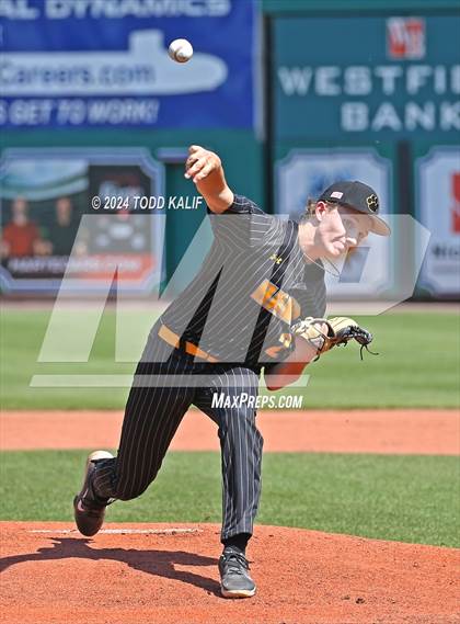 Thumbnail 2 in RHAM vs Hand (CIAC Class L semifinal) photogallery.