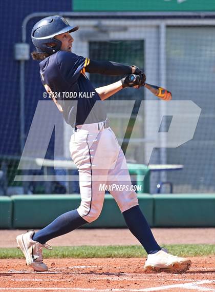 Thumbnail 2 in RHAM vs Hand (CIAC Class L semifinal) photogallery.
