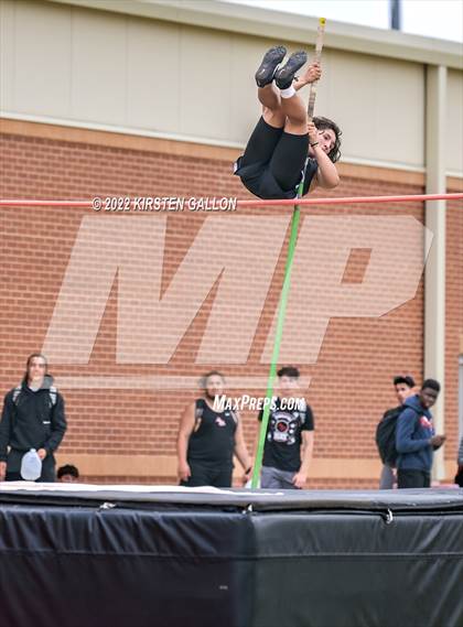 Thumbnail 1 in UIL 5A District 7 & 8 Area Finals (Field Events) photogallery.