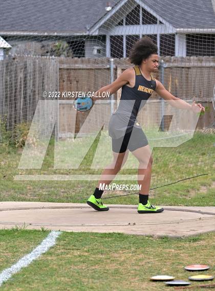 Thumbnail 1 in UIL 5A District 7 & 8 Area Finals (Field Events) photogallery.