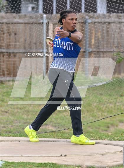 Thumbnail 1 in UIL 5A District 7 & 8 Area Finals (Field Events) photogallery.
