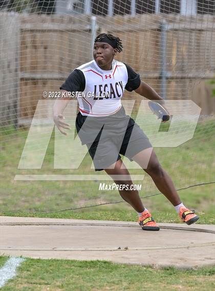 Thumbnail 1 in UIL 5A District 7 & 8 Area Finals (Field Events) photogallery.