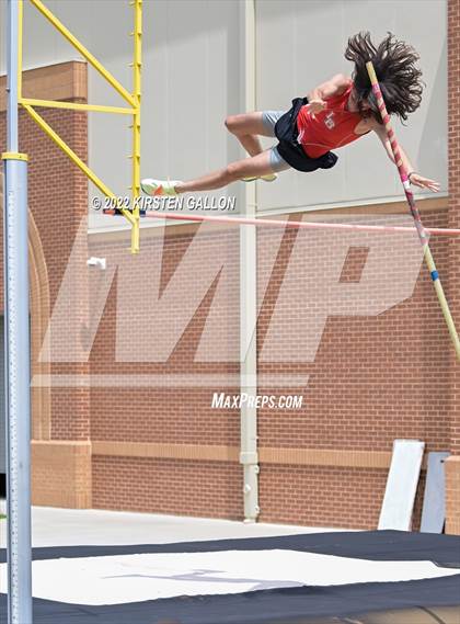 Thumbnail 1 in UIL 5A District 7 & 8 Area Finals (Field Events) photogallery.