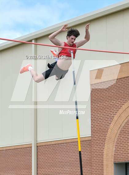 Thumbnail 1 in UIL 5A District 7 & 8 Area Finals (Field Events) photogallery.