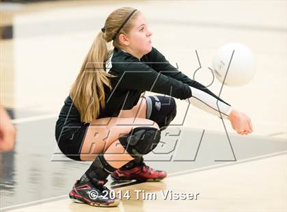 Thumbnail 3 in Rock Canyon @ Arapahoe photogallery.