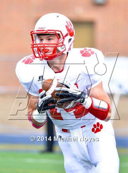 Thumbnail 3 in Covington Catholic vs. Beechwood photogallery.